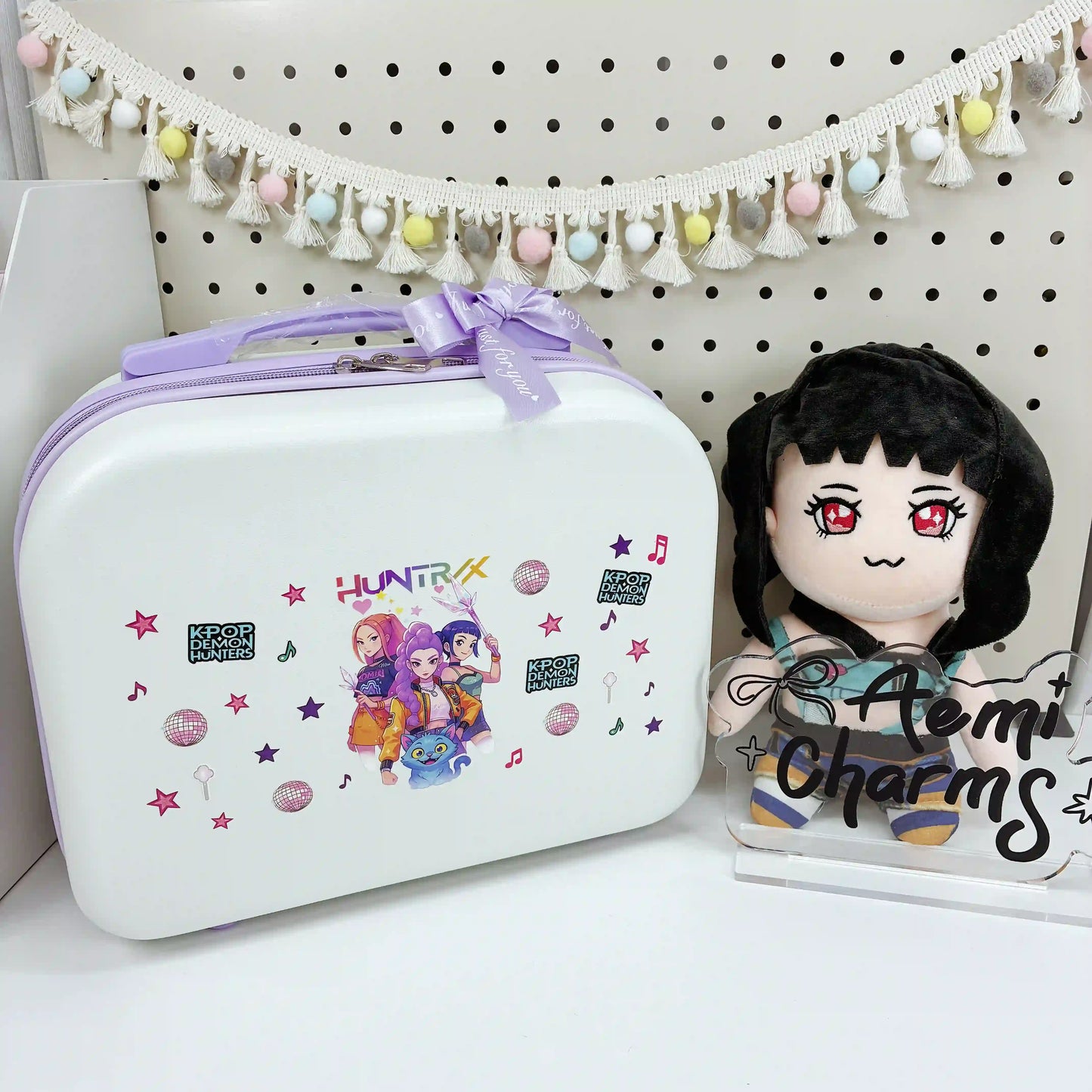 DE 14-Inch Suitcase Mystery Gift Box
